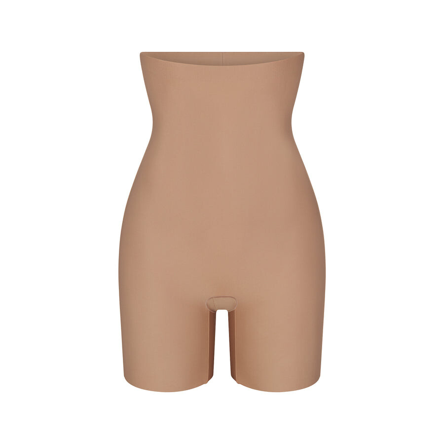 

Короткие с высокой талией до середины бедра SKIMS Skims Body, цвет Sienna