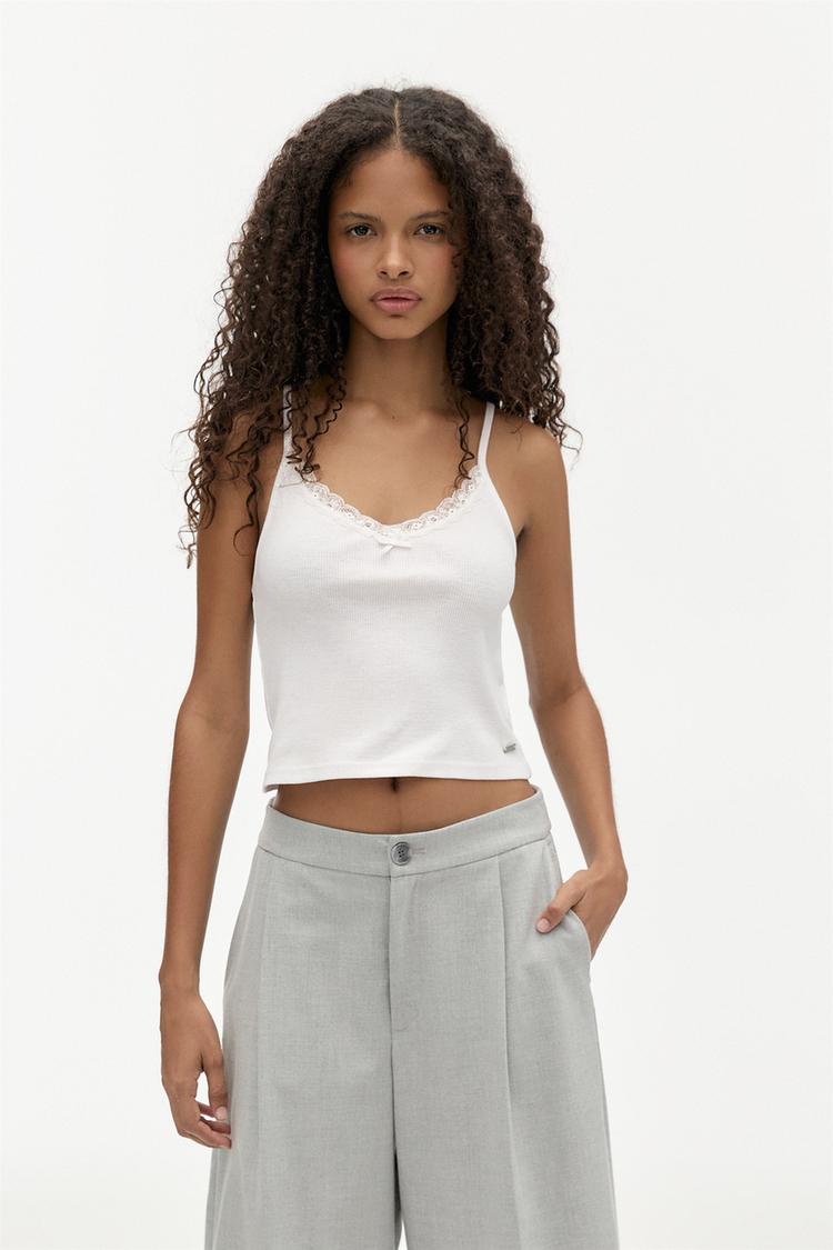 

Топ-Комбинезон на бретелях Pull And Bear, белый