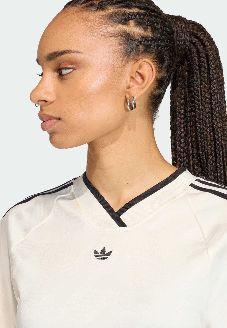 Футболка Adidas Originals ROUCHED FOOT, Off White/Off-White — фото 3