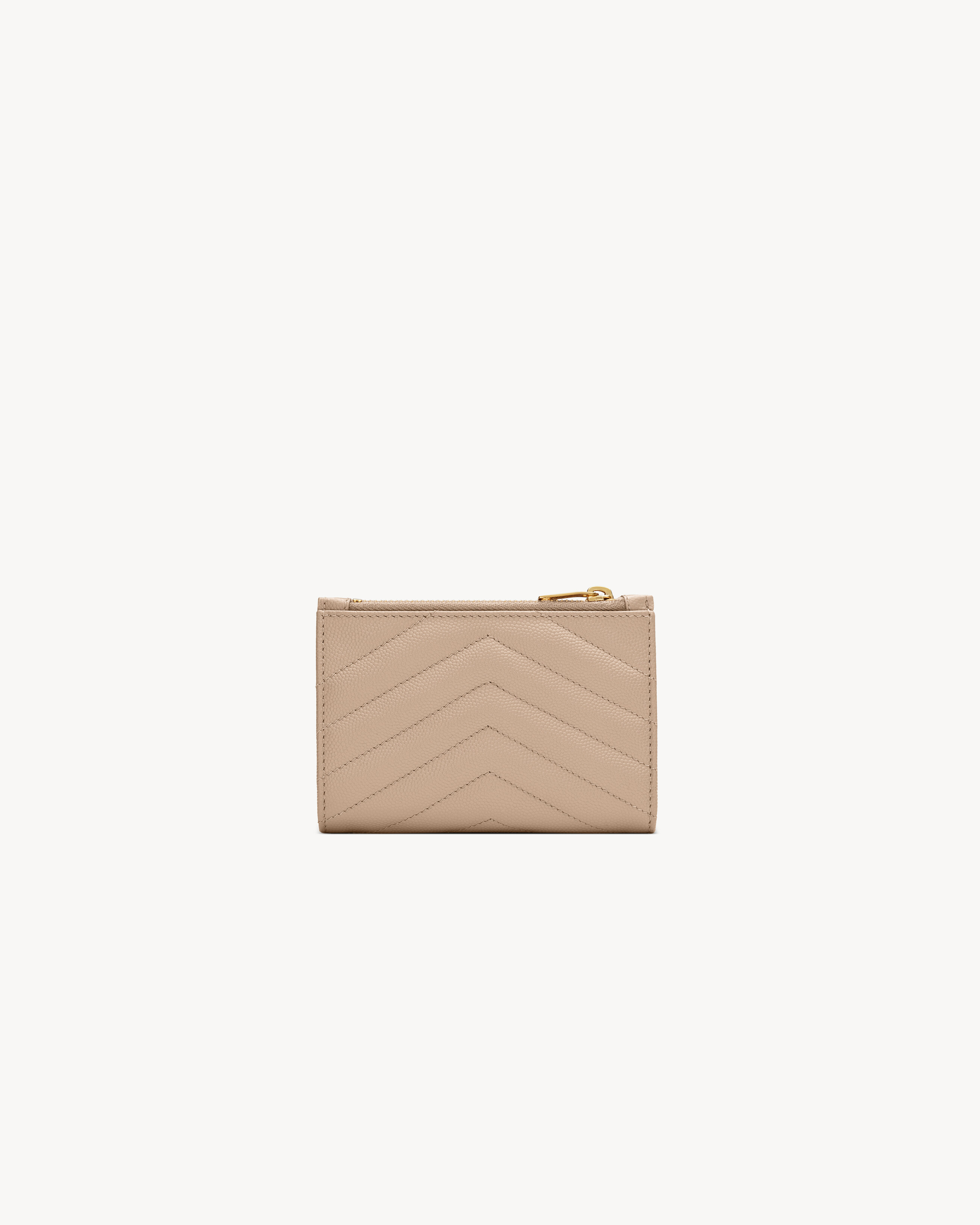 Двухскладной кошелек Cassandre Matelasse Fragments из кожи grain de poudre Saint Laurent, бежевый — фото 2