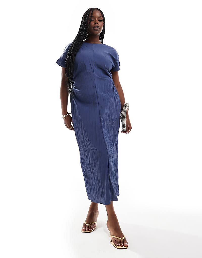 

ASOS DESIGN Curve – Синее стираное платье миди с короткими рукавами, разрезом и вырезом