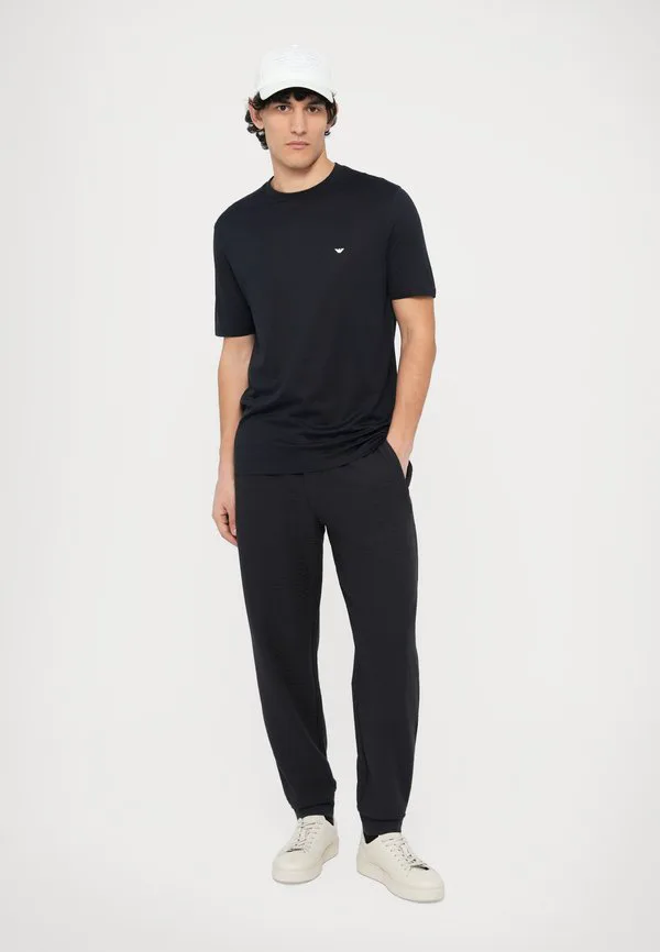 Простая футболка Emporio Armani, Blue Navy — фото 2