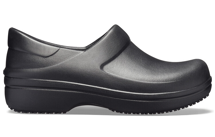 Женские тапочки Crocs