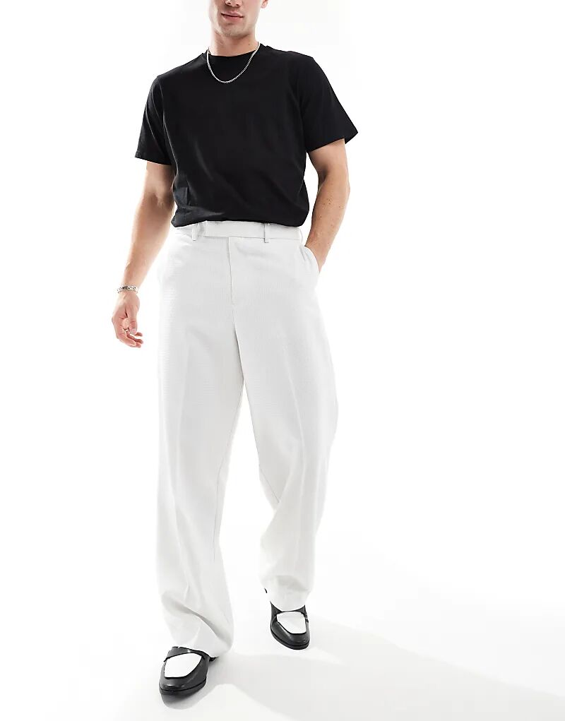 

Элегантные широкие брюки из белой фактурной ткани ASOS DESIGN