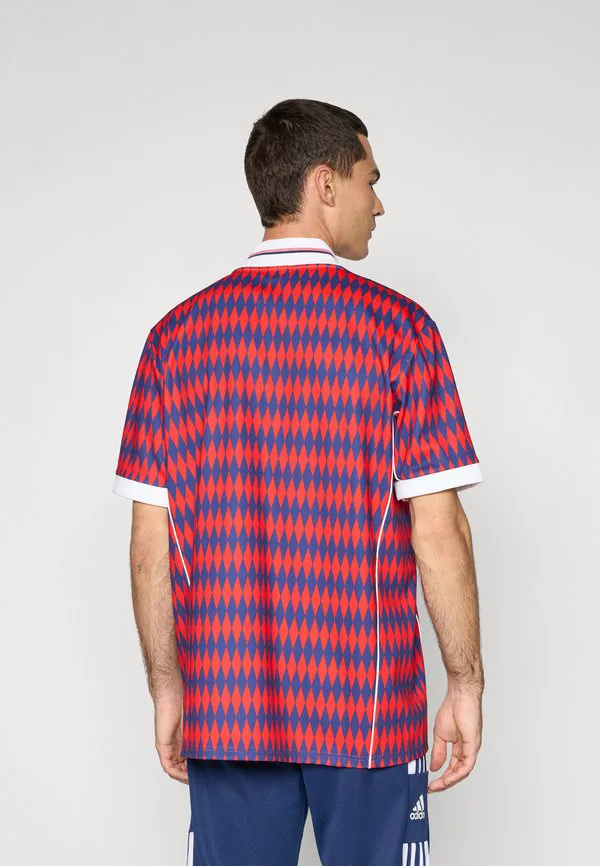 Футболка фк бавария мюнхен в стиле lifestyle, клубная одежда Adidas Performance, Red/Dark Blue — фото 3