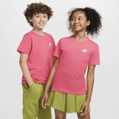 

Футболка Nike Sportswear, цвет Aster Pink