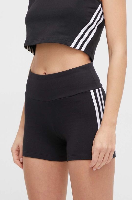 

Шорты adidas Originals, черный