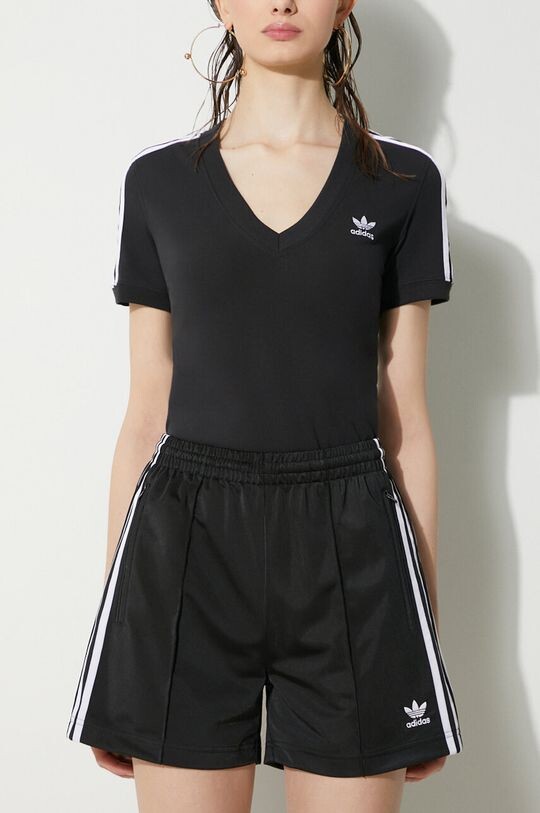 

Шорты adidas Originals, черный