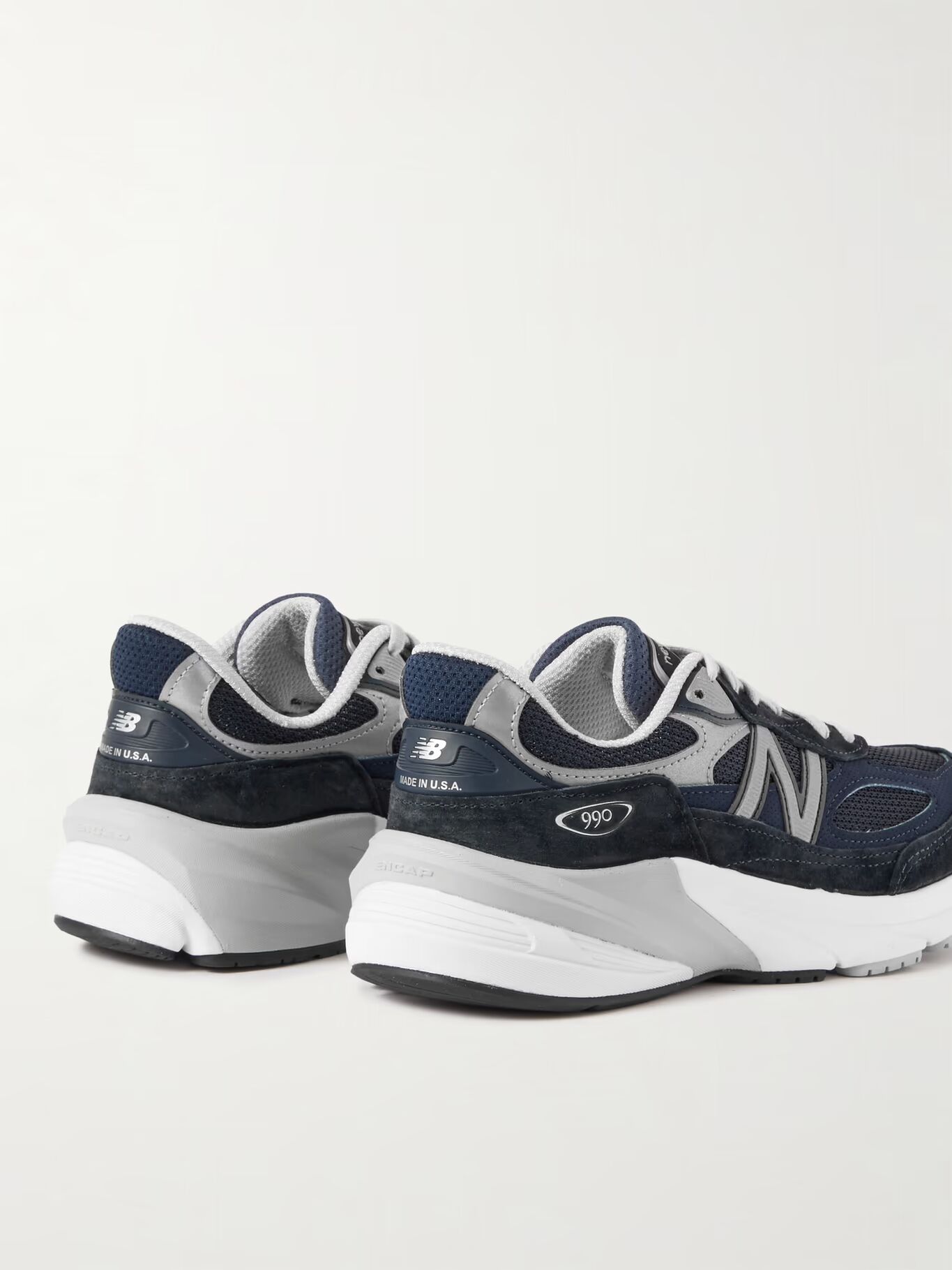 990v6 Кроссовки из замши и сетки с кожаной отделкой NEW BALANCE, темно-синий — фото 2