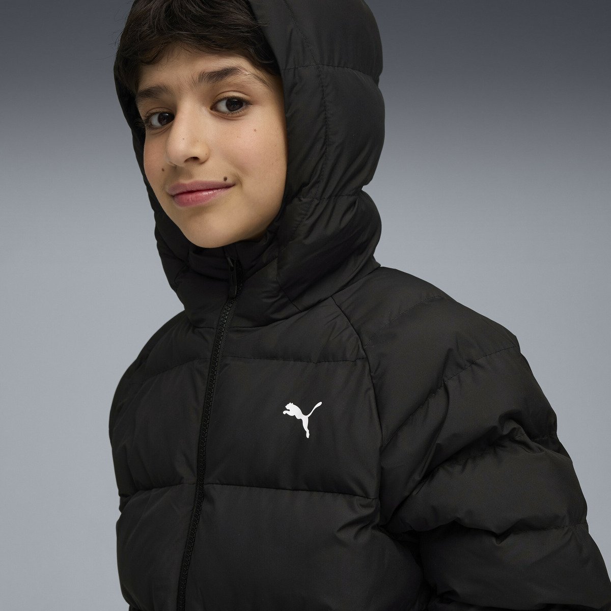 Детская синтетическая пуховая куртка с капюшоном, размеры 120-160 см. Puma, PUMA Black — фото 2