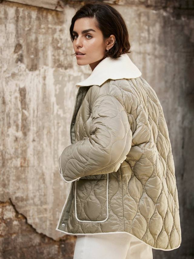 

Стеганая куртка в клетку Mint Velvet, цвет Pale Green