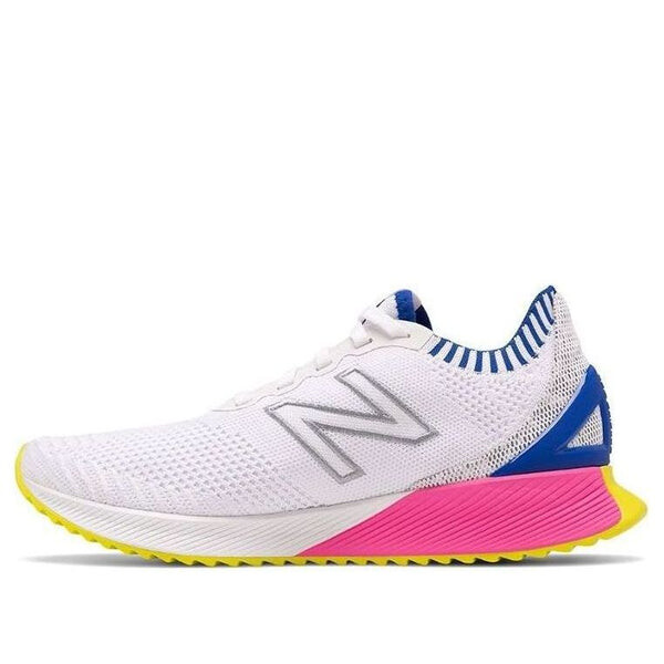 

Кроссовки эхо топливных элементов New Balance, белый