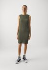 

Платье прямого кроя NMZAHARA ONECK SHORT DRESS Noisy May, хаки