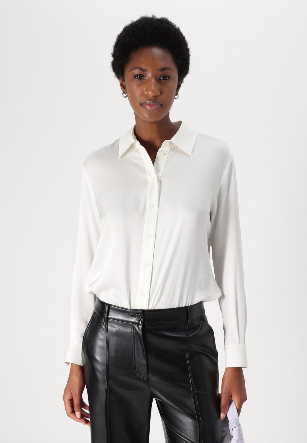 

Брюки PANTS Patrizia Pepe, черный