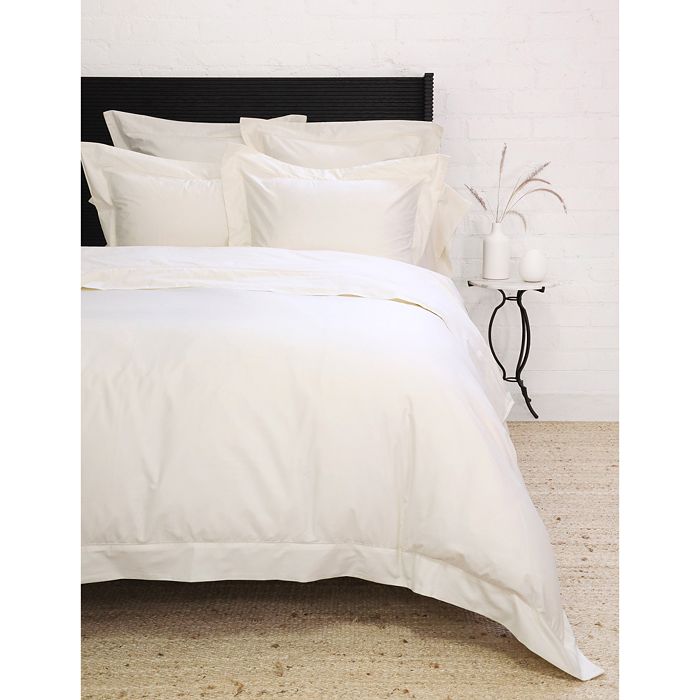 

Подушка Classico Hemstitch Cotton Sateen Euro Sham POM POM AT HOME, слоновая кость/кремовый