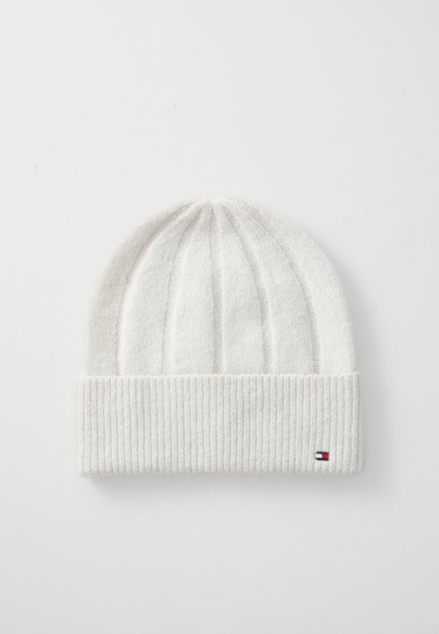 

Шапка Tommy Hilfiger FLAG FLUFFY , Grey Whisper/Grey