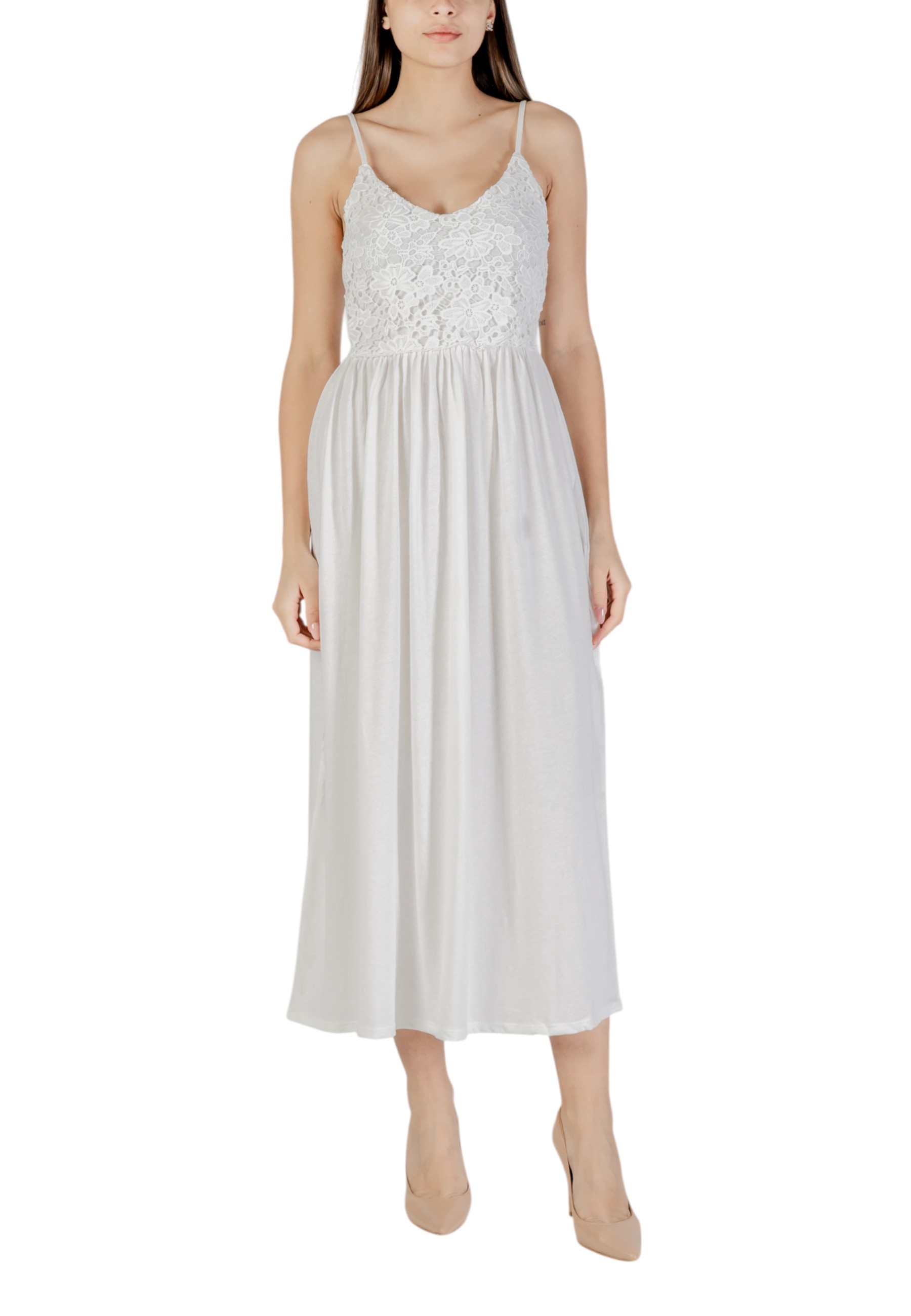 

Платья Vero Moda, белый