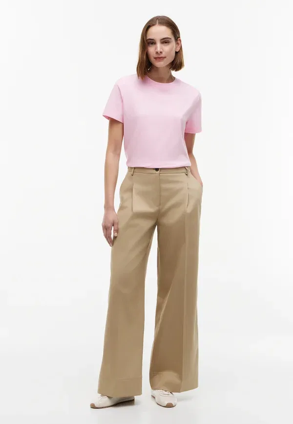 Футболка Tommy Hilfiger Th script reg c nk ss tee basic t-shirt, классический розовый — фото 2