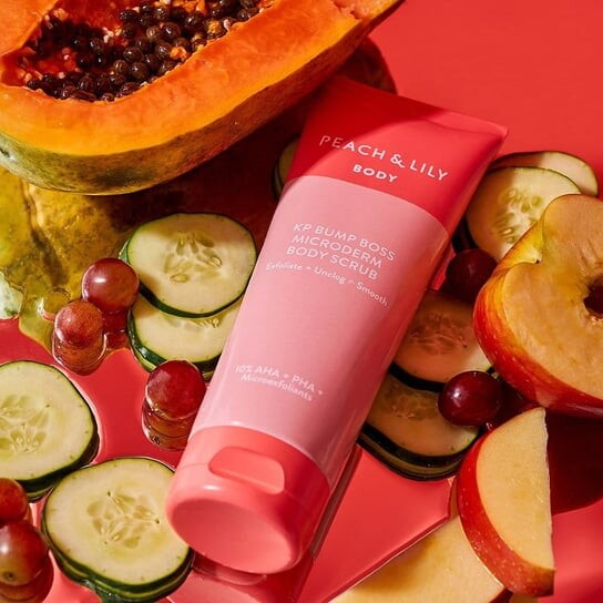 Скраб для тела с AHA и PHA кислотами, 230г Peach & Lily KP Bump Boss Microderm Body Scrub — фото 3