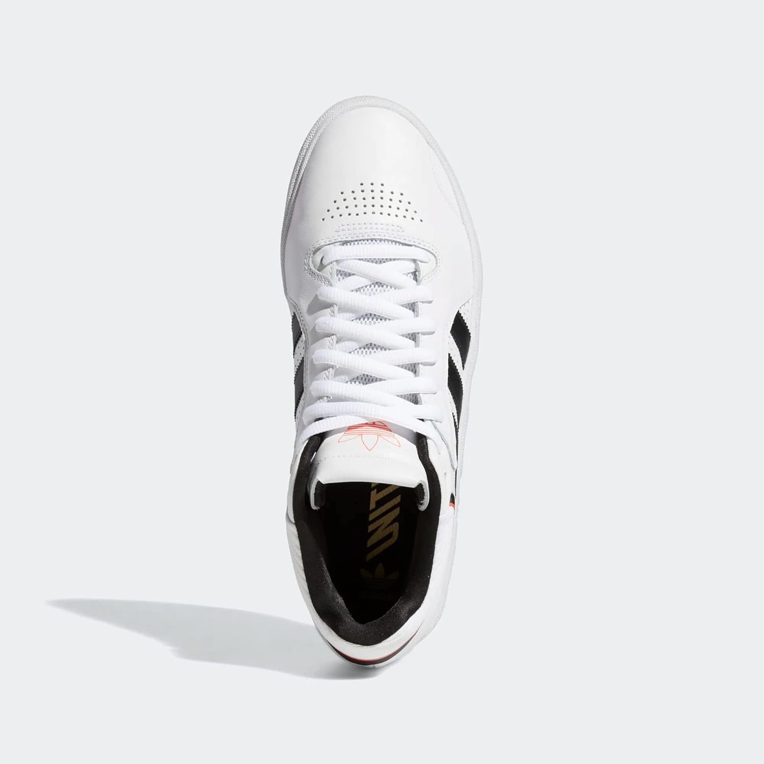 Мужские кроссовки для скейтбординга Adidas Tyshawn, белый/черный — фото 3
