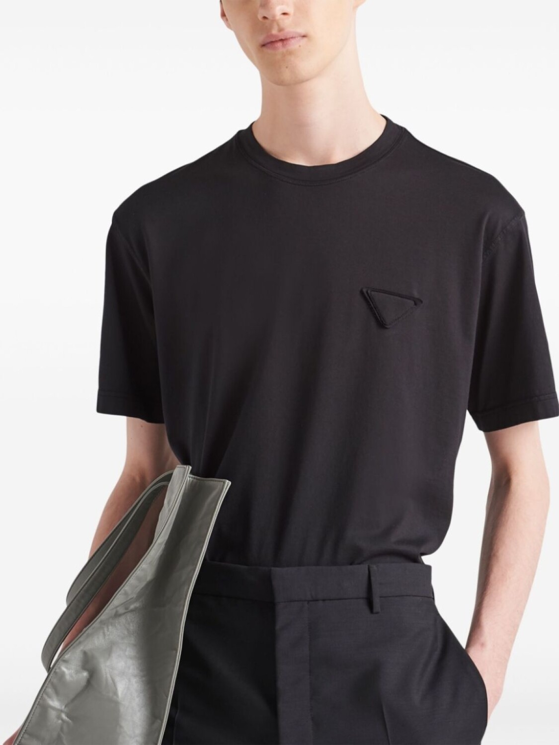 Prada футболка из хлопка с нашивкой-логотипом, черный — фото 4