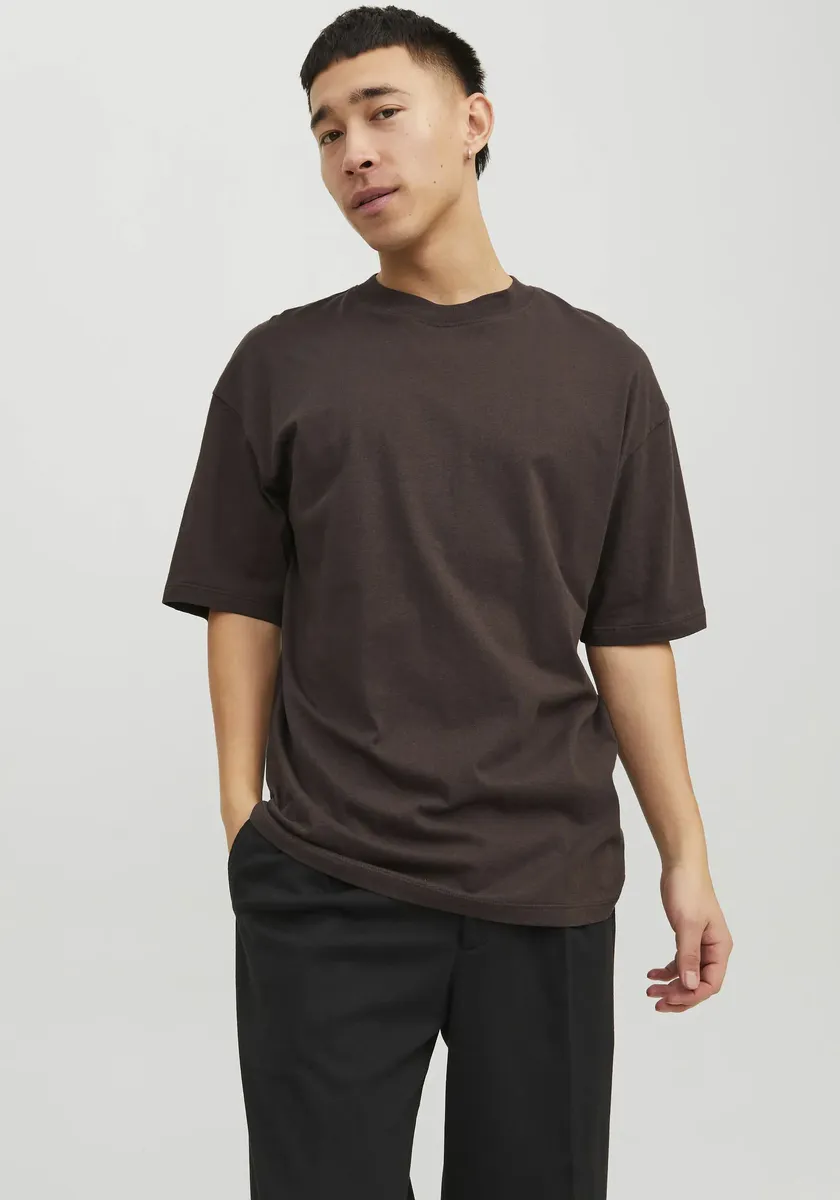 

Футболка Jack & Jones "JJETIMO TEE SS NOOS", цвет Seal Brown