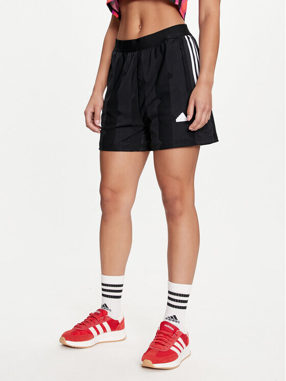 

Спортивные шорты regular fit Adidas, черный