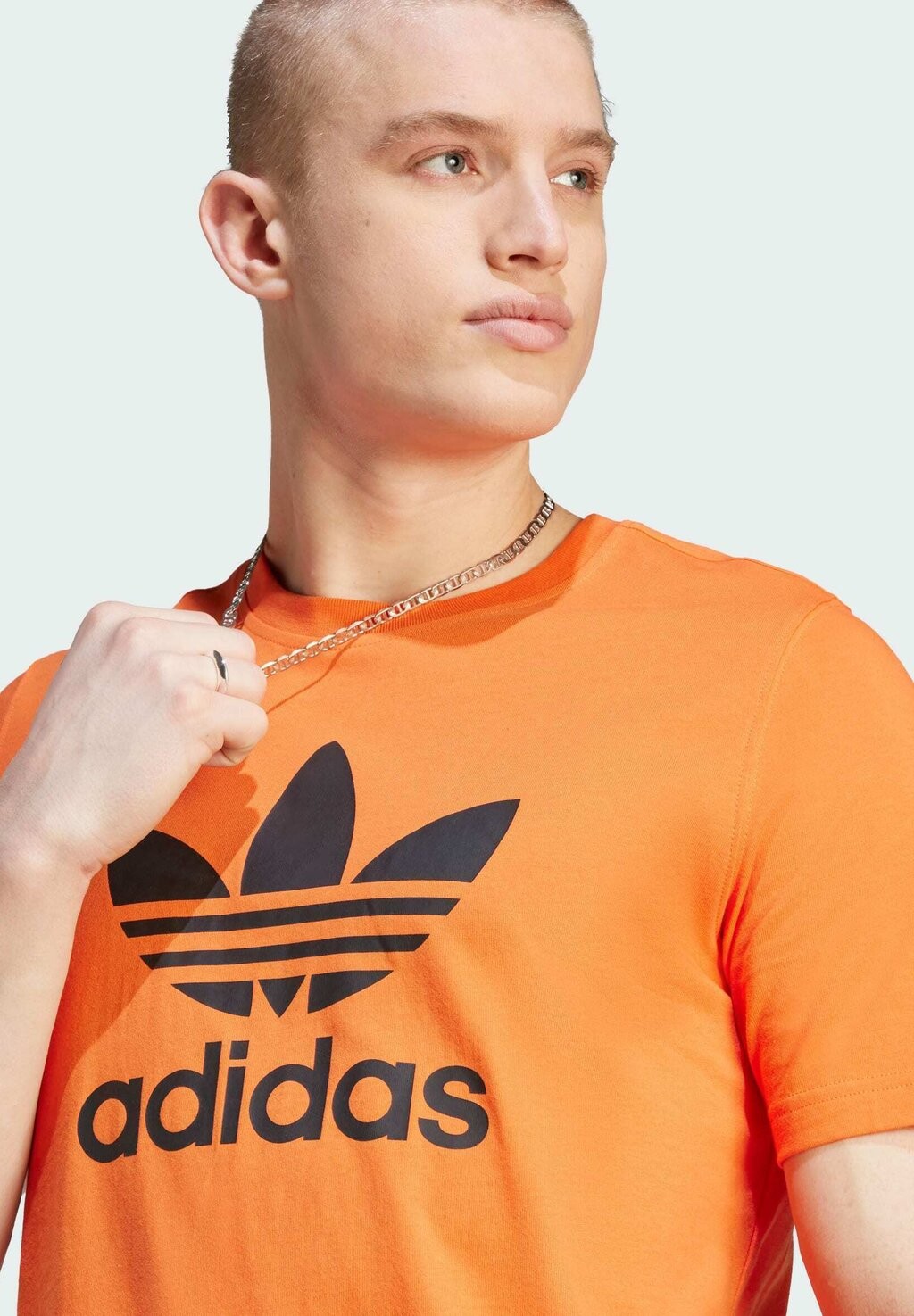 

Футболка с принтом TREFOIL adidas Originals, оранжевый