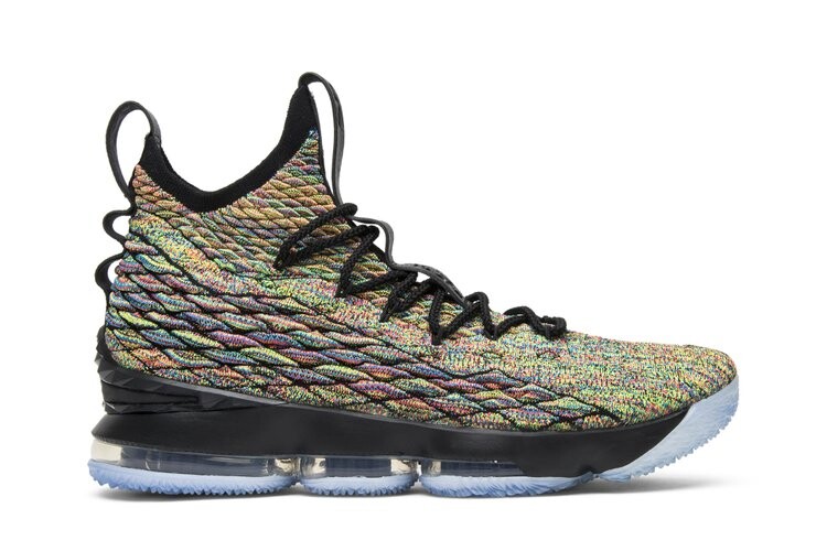 

Кроссовки Nike LeBron 15 'Four Horsemen', черный