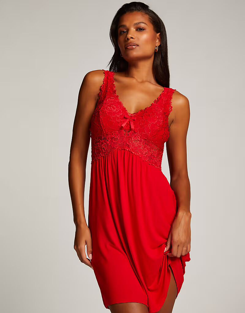 

Платье-комбинация из кружева Nora красного цвета Hunkemoller