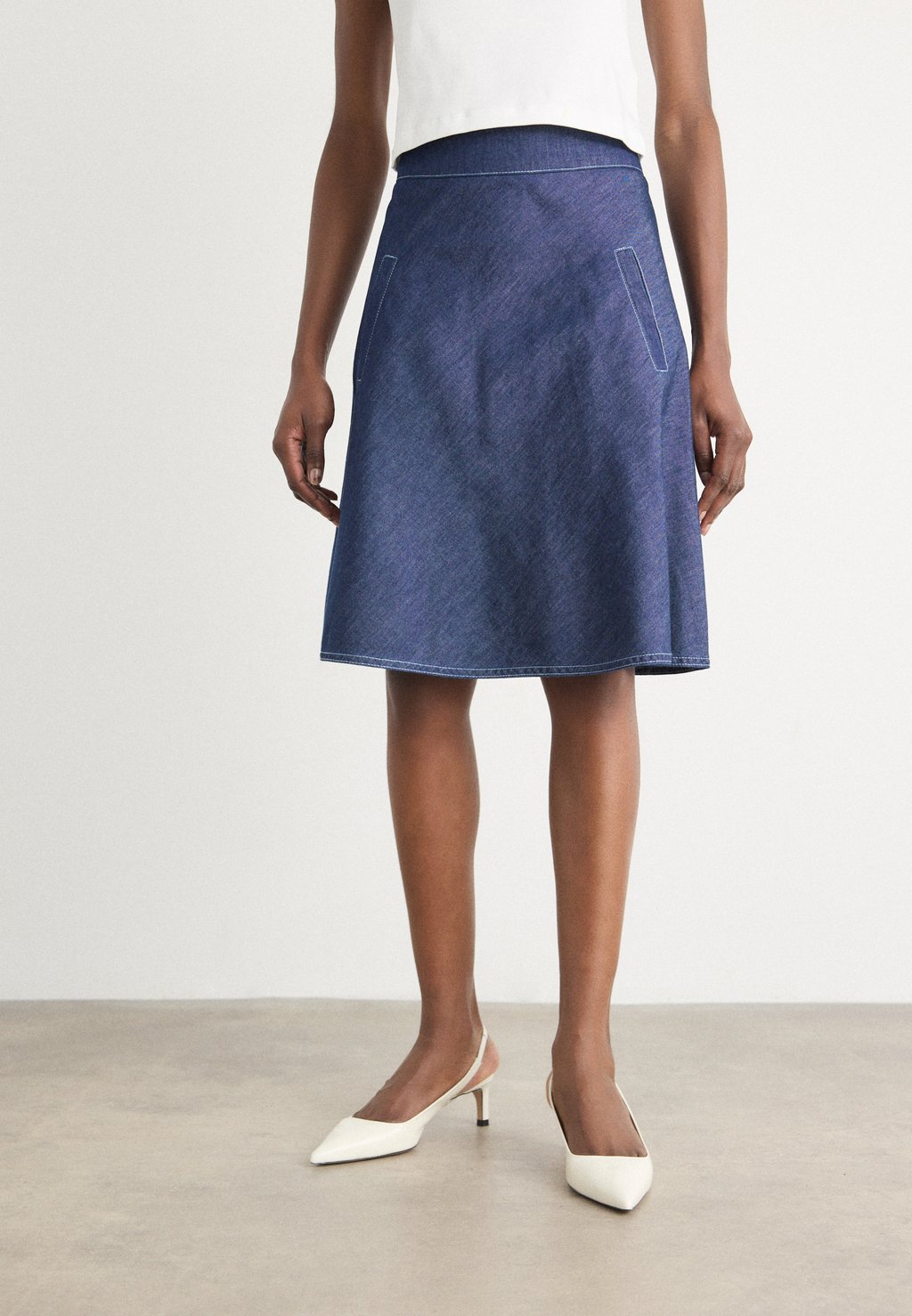 

Юбка А-силуэта AIR STELLY SKIRT - Denim skirt Mads Nørgaard, цвет Dark Blue Denim
