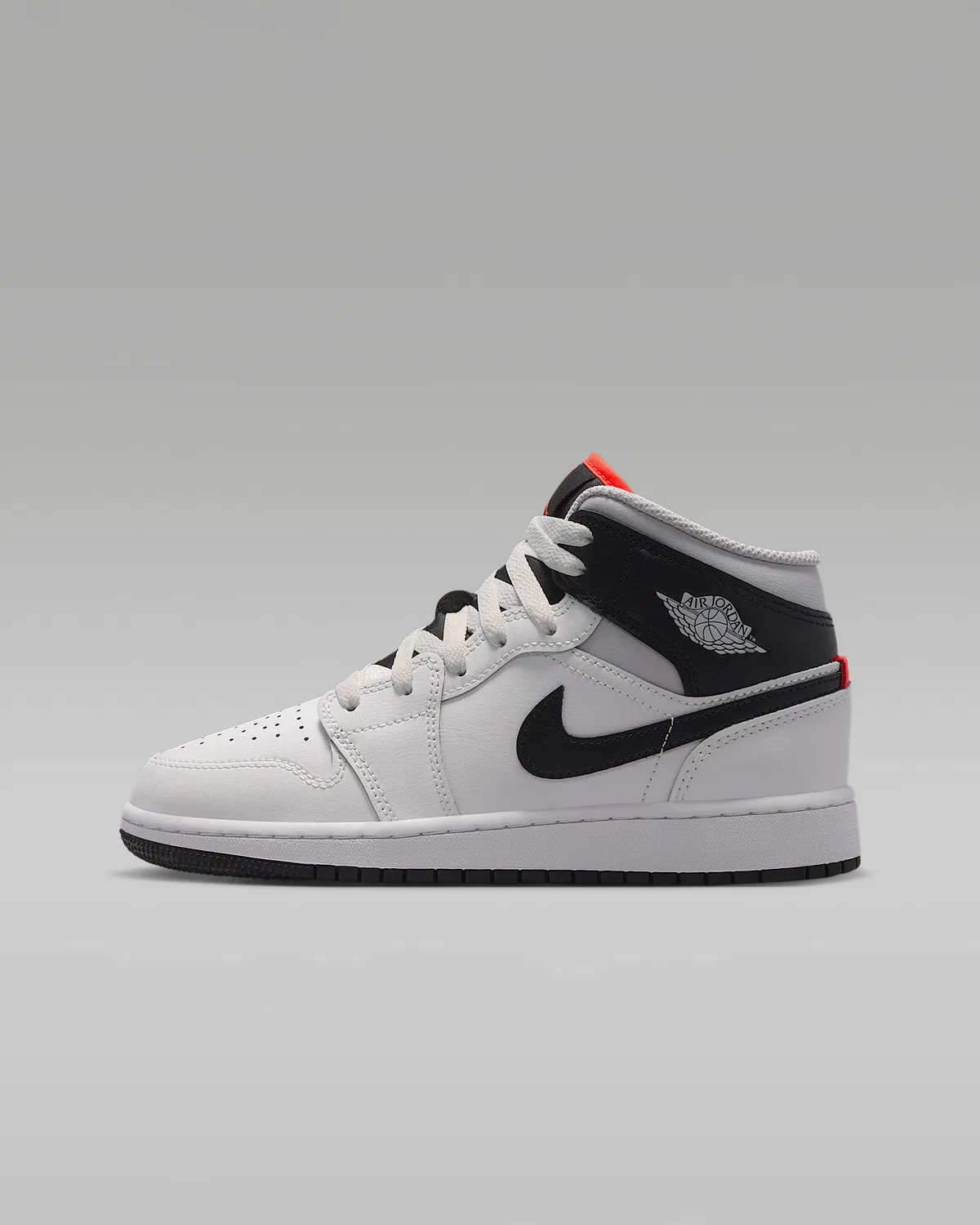 Кроссовки Air Jordan 1 Mid для детей старшего возраста, Summit White/Infrared 23/Neutral Grey/Black