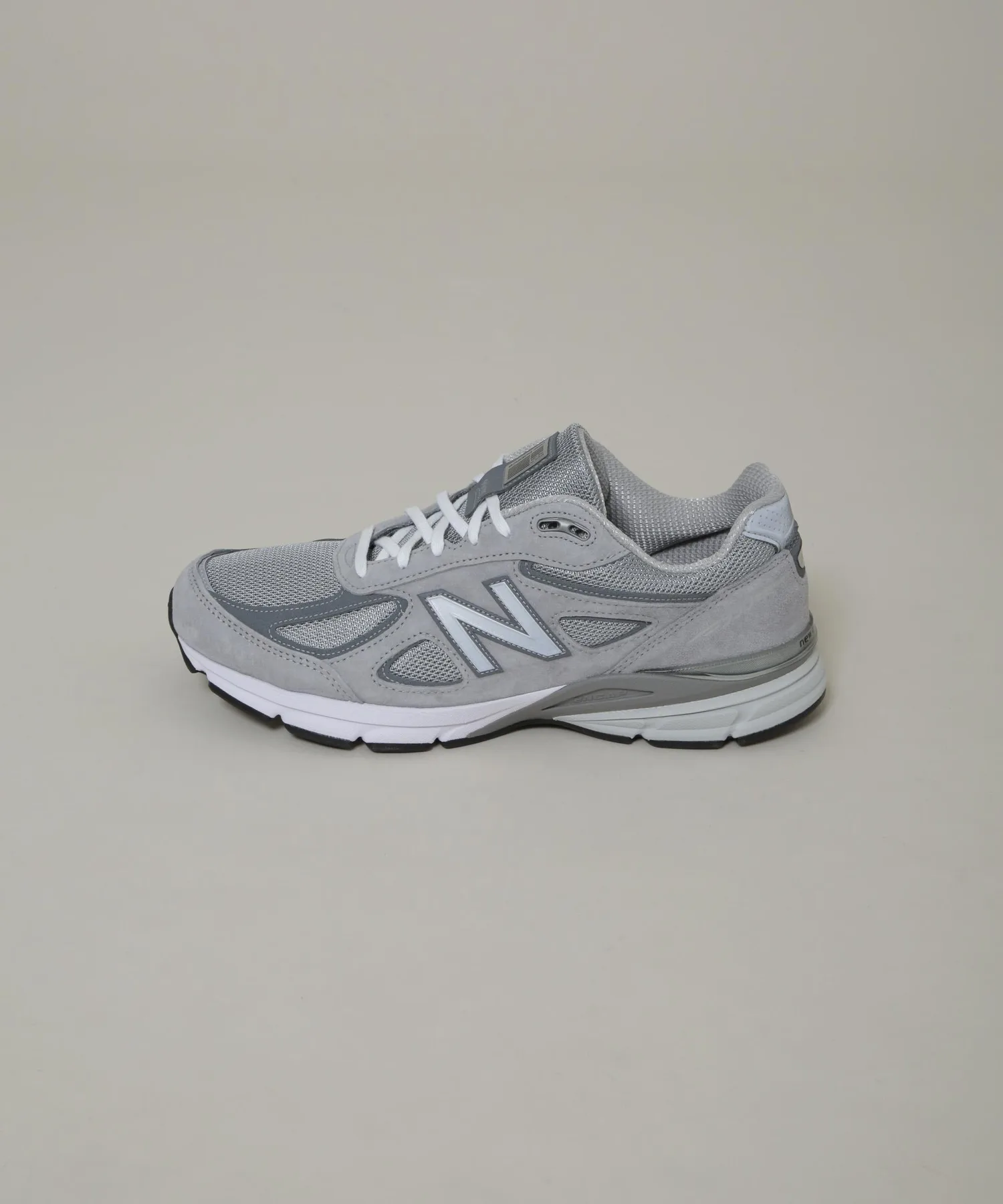 Мужские кроссовки New Balance U990v4 серые — фото 2