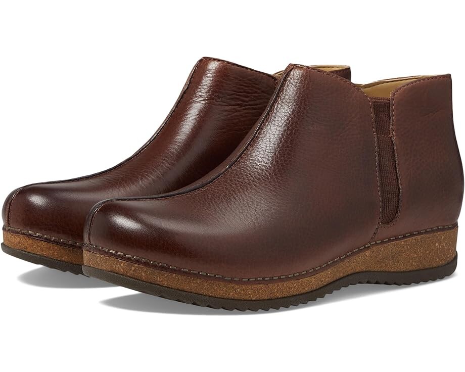 

Ботинки Dansko Makara, цвет Brown Waxy Milled