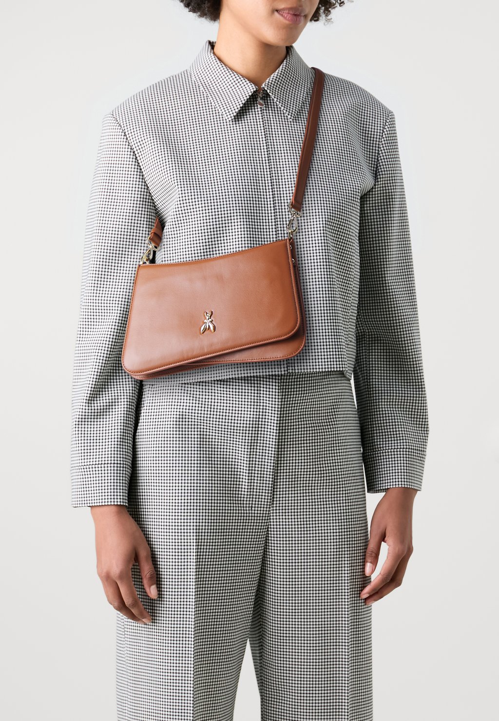 

Сумка SHOULDER Patrizia Pepe, цвет Cognac