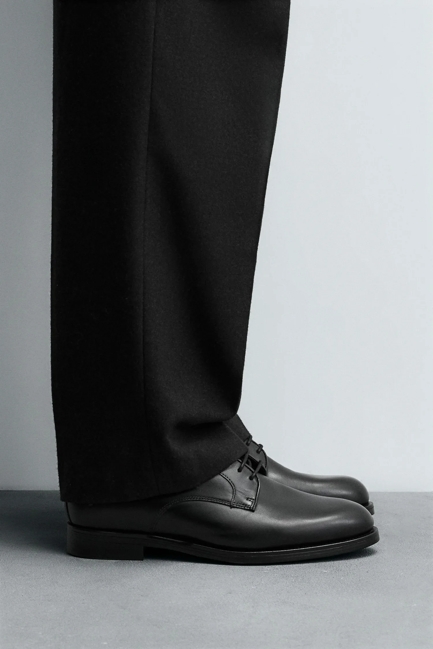 Кожаные туфли Zara, черный