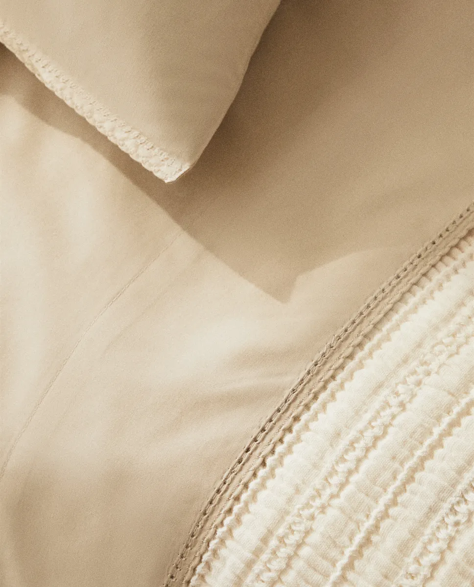 

Детская простыня с вышивкой Zara Home, цвет Oyster White