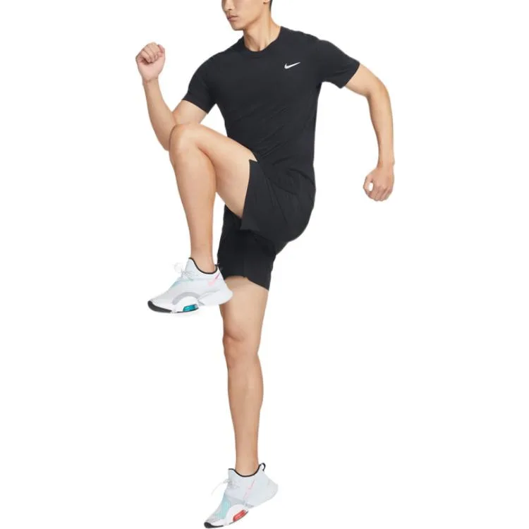 Nike Футболка Dri Fit мужская черная с круглым вырезом умеренно прямого кроя — фото 3