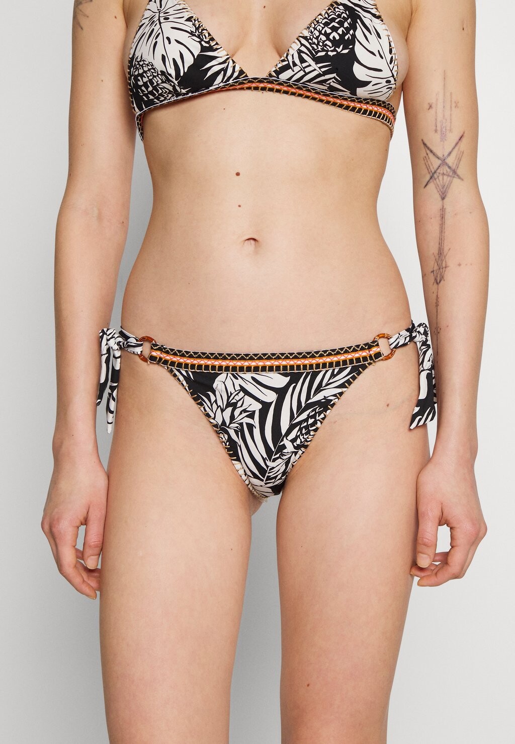 

Низ бикини Banana Moon, черный
