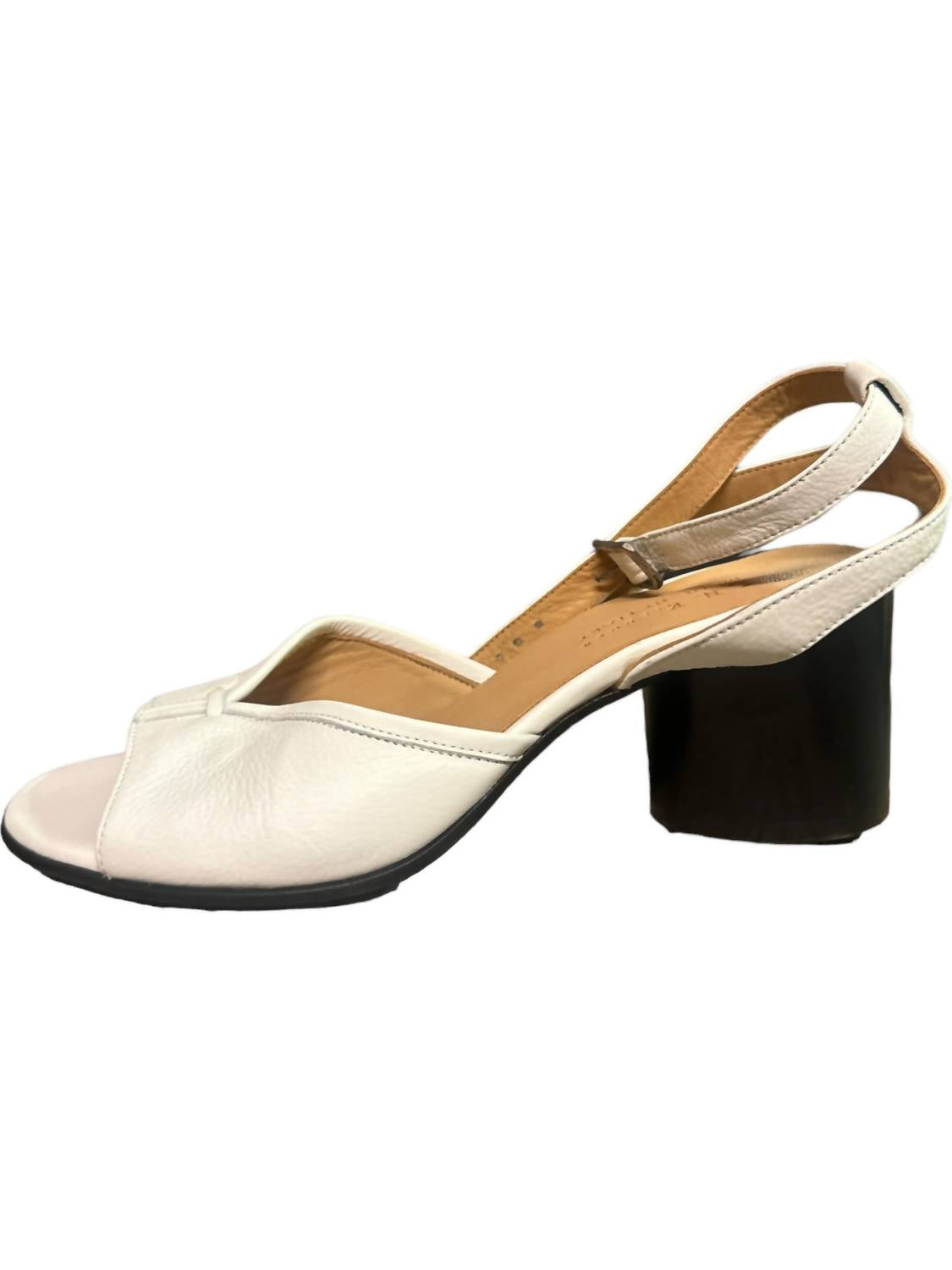 Женские сандалии Kips Bianco в белом цвете I.N.K. Shoes