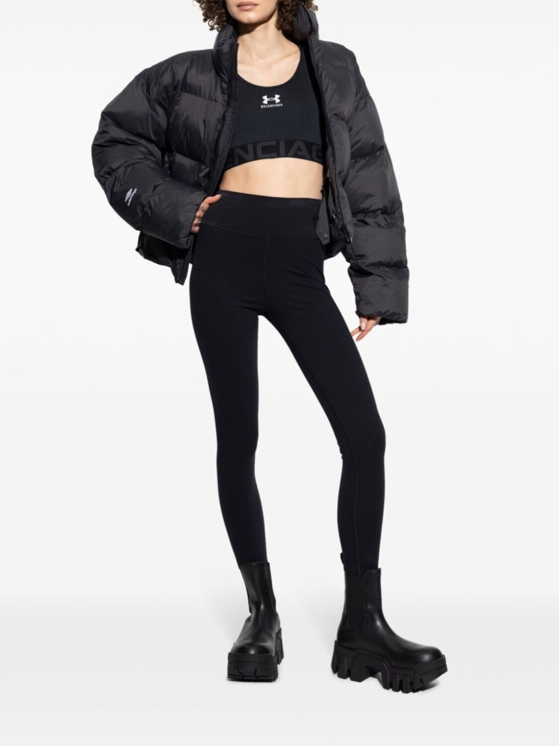 Balenciaga спортивный бюстгальтер с принтом из коллаборации с Under Armour, черный — фото 2