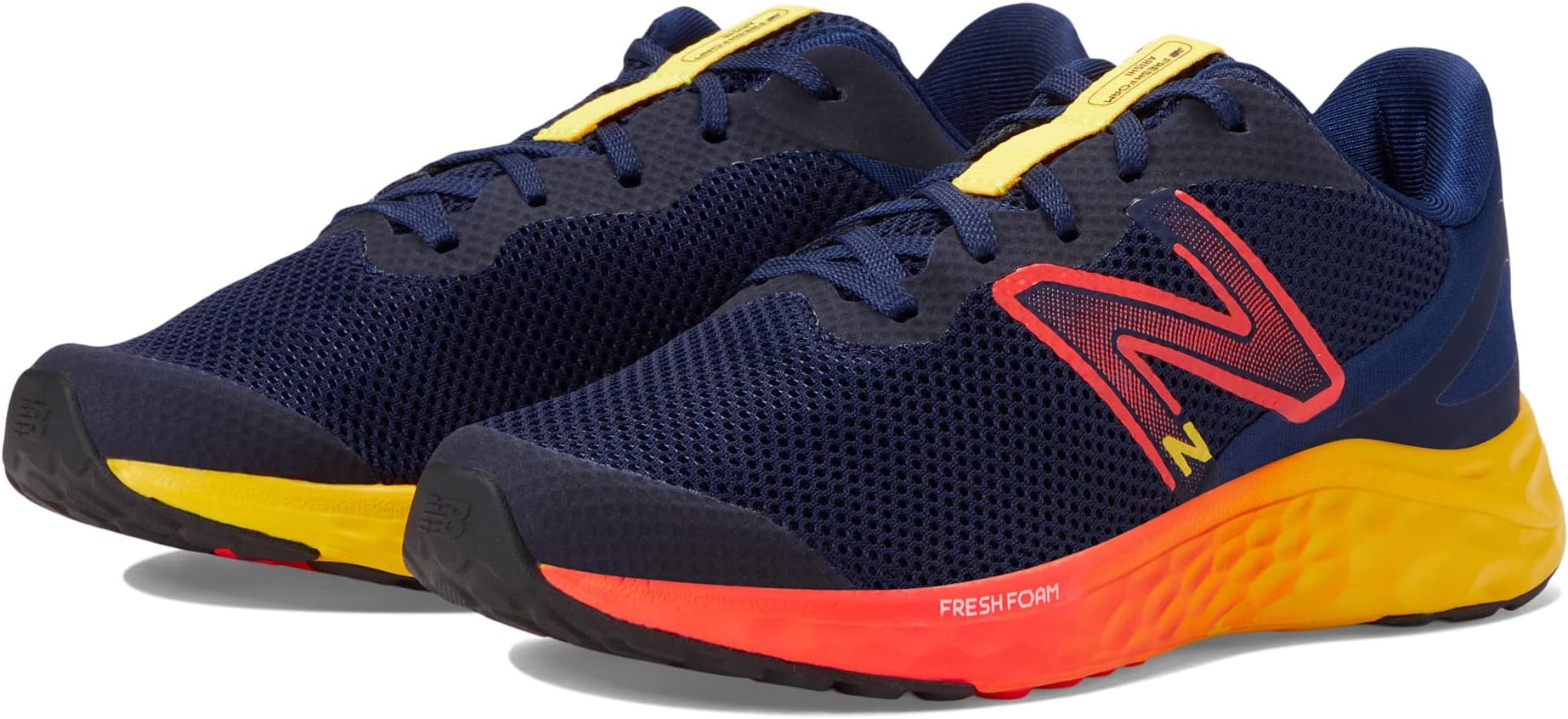 

Кроссовки Fresh Foam Arishi v4 New Balance, цвет Team Navy/Electric Red