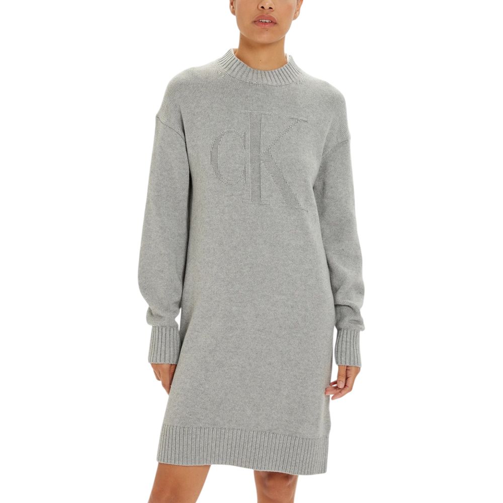 

Серое платье из органического хлопка Calvin Klein Jeans