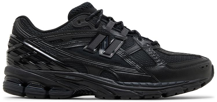 

Кроссовки New Balance 1906U 'Triple Black', черный