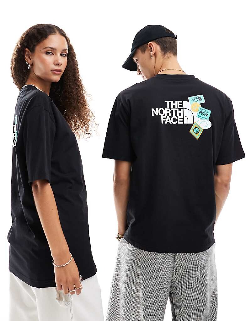 

Черная оверсайз-футболка с принтом на спине The North Face Expedition Stickers, эксклюзивно для ASOS