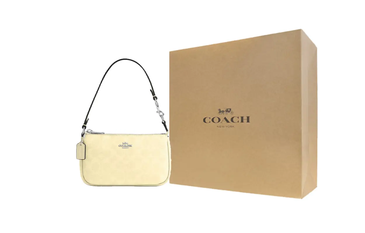 

COACH Миниатюрная женская сумка из лакированного полотна желтого цвета