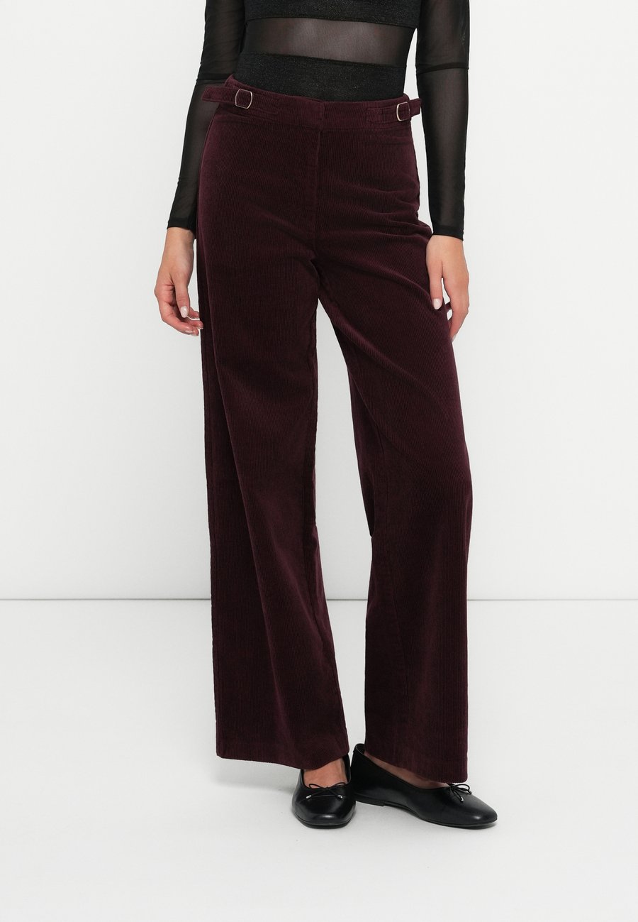 

Брюки ONLY ONLGLOBA WIDE PANT , Winetasting/Bordeaux
