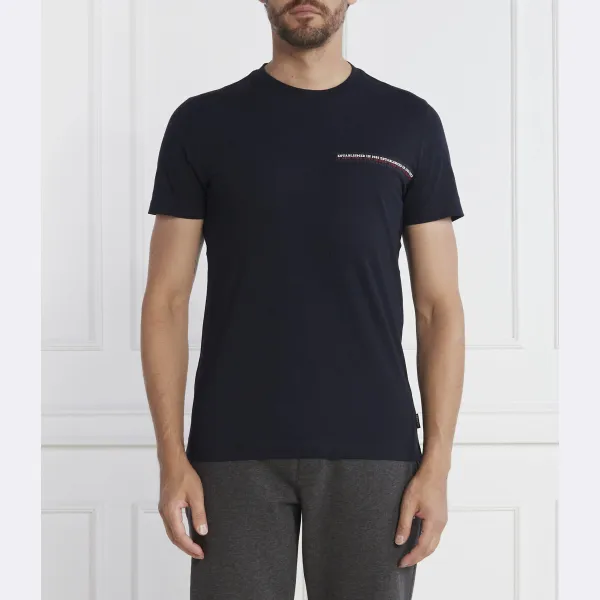 

Футболка монотипного кроя с маленькой полоской на груди Tommy Hilfiger, синий