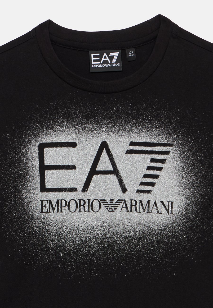 Футболка EA7 Emporio Armani Print T-shirt, Black — фото 3