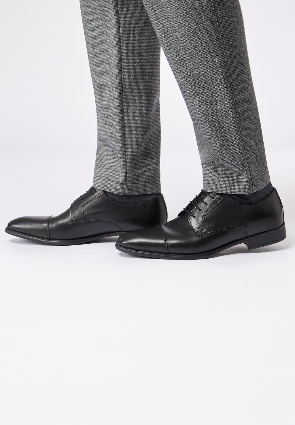 

Ботинки на шнуровке BUSINESS - Smart lace-ups ROY ROBSON, черный